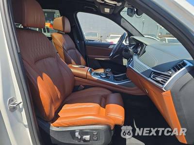 2022 BMW X7 Sports Activity Vehicle ALPINA XB7 - zdjęcie 19 z 33 - miniatura