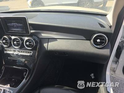 2015 Mercedes-Benz C 300 4MATIC Sedan - zdjęcie 19 z 29 - miniatura