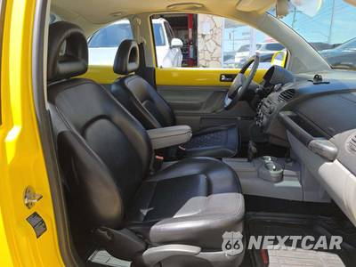 2002 Volkswagen New Beetle GLS - zdjęcie 17 z 25 - miniatura