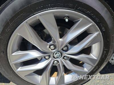 2019 Toyota Avalon XLE - zdjęcie 26 z 33 - miniatura