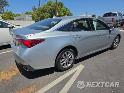 2019 Toyota Avalon XLE - zdjęcie 3 z 33 - miniatura