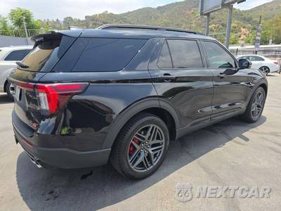 2025 Ford Explorer ST - zdjęcie 3 z 21 - miniatura