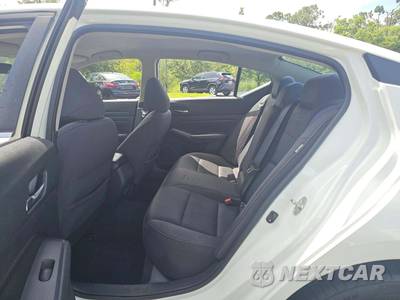 2020 Nissan Altima S - zdjęcie 10 z 25 - miniatura