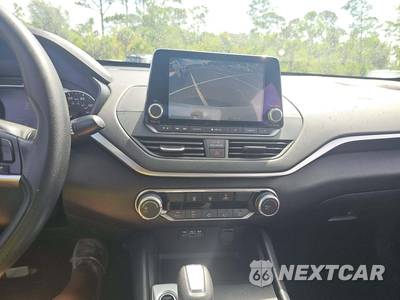 2020 Nissan Altima S - zdjęcie 7 z 25 - miniatura