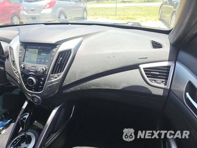 2016 Hyundai Veloster - zdjęcie 16 z 29 - miniatura