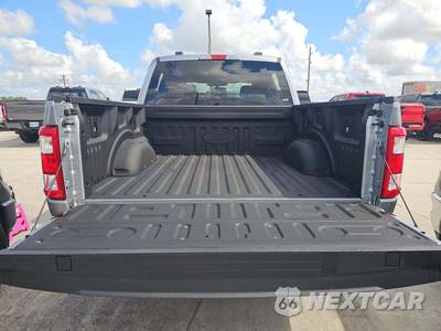 2023 Ford F-150 XL Crew Cab Short Bed - zdjęcie 14 z 27 - miniatura