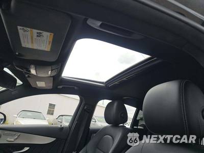 2019 Mercedes-Benz GLC 300 4MATIC - zdjęcie 8 z 20 - miniatura