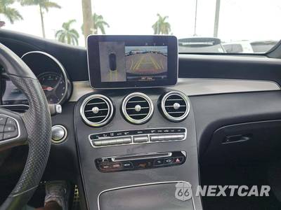 2019 Mercedes-Benz GLC 300 4MATIC - zdjęcie 7 z 20 - miniatura
