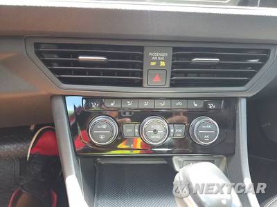 2023 Volkswagen Jetta SE - zdjęcie 24 z 30 - miniatura