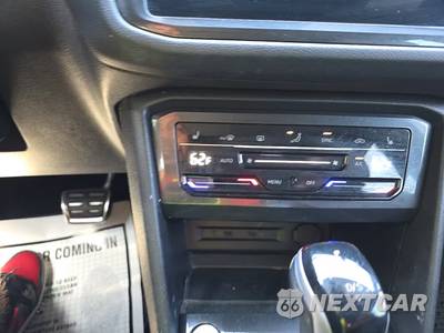 2023 Volkswagen Tiguan SE R-Line Black - zdjęcie 25 z 32 - miniatura
