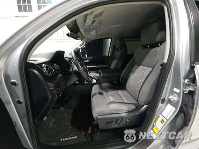 2021 Toyota Tundra SR5 Crew Cab Short Bed - zdjęcie 6 z 21 - miniatura