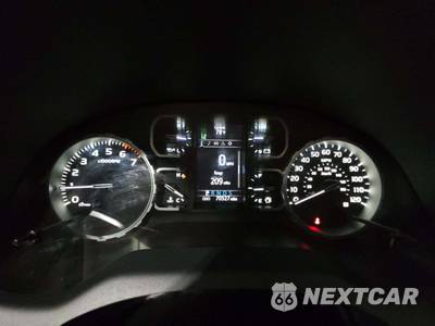 2021 Toyota Tundra SR5 Crew Cab Short Bed - zdjęcie 9 z 21 - miniatura