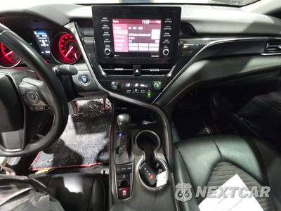 2022 Toyota Camry TRD - zdjęcie 10 z 23 - miniatura