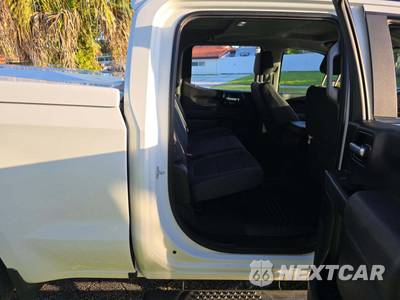 2021 Chevrolet Silverado 1500 LT Crew Cab Medium Bed 1LT - zdjęcie 13 z 29 - miniatura