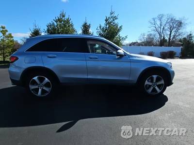 2017 Mercedes-Benz GLC 300 4MATIC - zdjęcie 5 z 28 - miniatura