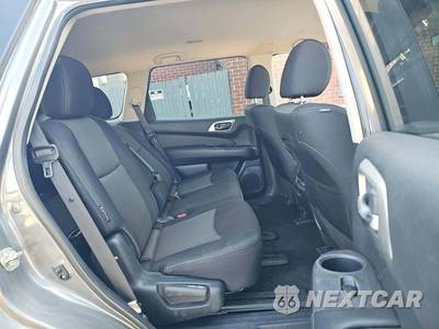 2020 Nissan Pathfinder S - zdjęcie 16 z 24 - miniatura