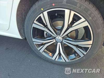 2022 Volkswagen Passat 2.0T SE - zdjęcie 22 z 24 - miniatura