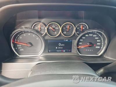 2020 Chevrolet Silverado 1500 LT Extended Cab Medium Bed - zdjęcie 9 z 21 - miniatura