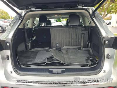 2022 Toyota Highlander XLE - zdjęcie 15 z 21 - miniatura