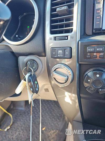 2006 Toyota 4Runner SR5 - zdjęcie 8 z 23 - miniatura