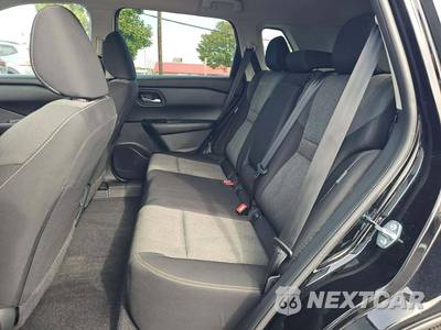 2025 Nissan Rogue SV - zdjęcie 13 z 20 - miniatura