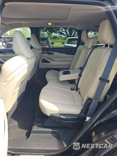 2023 INFINITI LUXE - zdjęcie 13 z 20 - miniatura