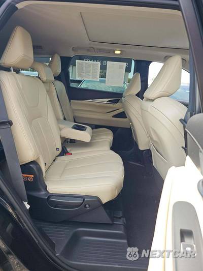 2023 INFINITI LUXE - zdjęcie 16 z 20 - miniatura