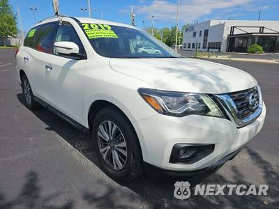 2019 Nissan Pathfinder SL - zdjęcie 4 z 28 - miniatura