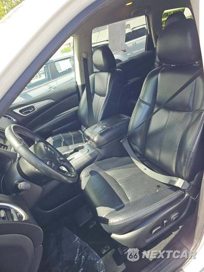 2019 Nissan Pathfinder SL - zdjęcie 6 z 28 - miniatura