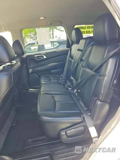 2019 Nissan Pathfinder SL - zdjęcie 13 z 28 - miniatura