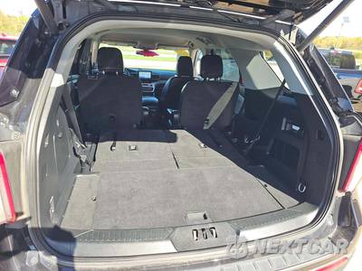 2023 Ford Explorer XLT - zdjęcie 14 z 20 - miniatura