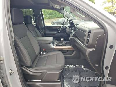 2024 Chevrolet Silverado 1500 RST Crew Cab Short Bed 1SP - zdjęcie 18 z 20 - miniatura