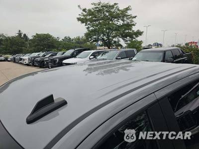 2024 Chevrolet Silverado 1500 RST Crew Cab Short Bed 1SP - zdjęcie 12 z 20 - miniatura