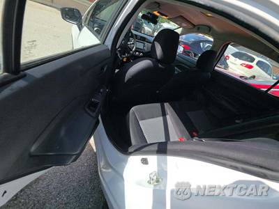 2023 Nissan Versa S - zdjęcie 13 z 22 - miniatura
