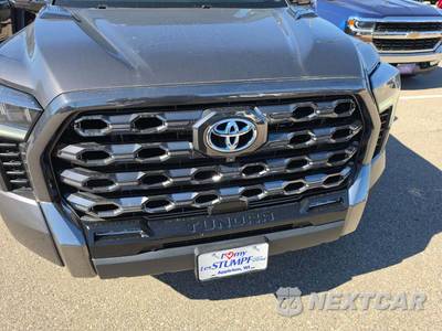 2022 Toyota Tundra Hybrid Platinum Crew Cab Short Bed - zdjęcie 21 z 24 - miniatura