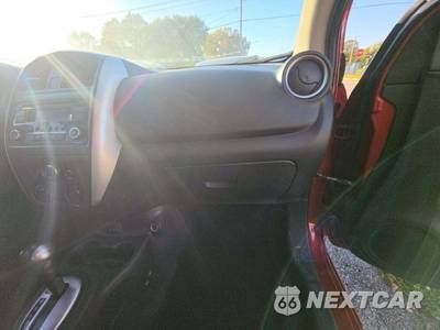 2017 Nissan Versa Sedan SV - zdjęcie 19 z 42 - miniatura