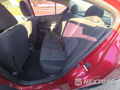 2017 Nissan Versa Sedan SV - zdjęcie 13 z 42 - miniatura