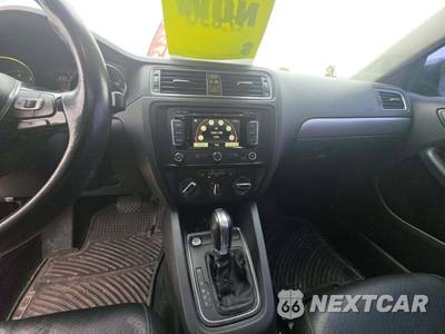 2015 Volkswagen Jetta SE w/Connectivity & Navigation - zdjęcie 10 z 33 - miniatura
