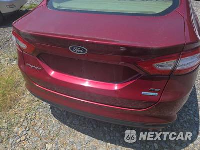 2015 Ford Fusion SE - zdjęcie 14 z 31 - miniatura