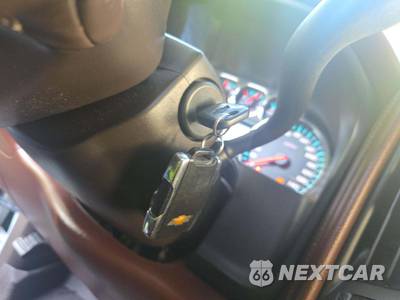 2016 Chevrolet Silverado 1500 High Country Crew Cab Short Bed 3LZ - zdjęcie 8 z 25 - miniatura