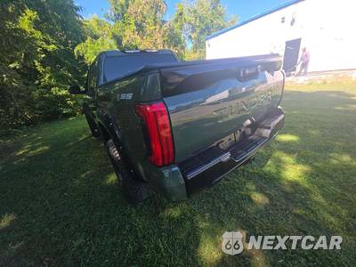 2022 Toyota Tundra SR5 Crew Cab Short Bed - zdjęcie 2 z 24 - miniatura