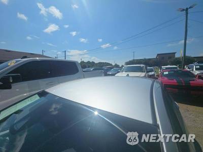 2025 Nissan Versa SV - zdjęcie 12 z 25 - miniatura