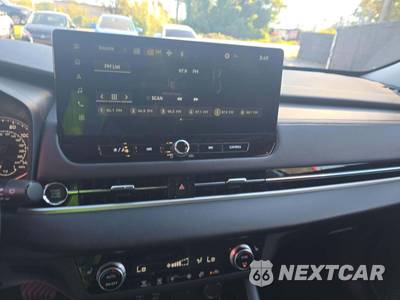 2025 Mitsubishi Outlander SE - zdjęcie 10 z 25 - miniatura