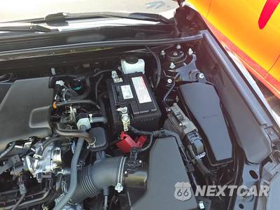 2021 Toyota Camry XSE - zdjęcie 30 z 31 - miniatura