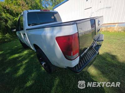 2005 Nissan TITAN XE Crew Cab Short Bed - zdjęcie 2 z 41 - miniatura