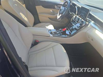 2015 Mercedes-Benz C 300 Sedan - zdjęcie 18 z 31 - miniatura