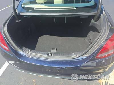 2015 Mercedes-Benz C 300 Sedan - zdjęcie 14 z 31 - miniatura