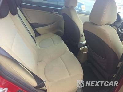 2012 Hyundai Accent GLS Sedan - zdjęcie 16 z 21 - miniatura