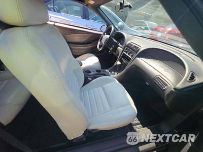 2001 Ford Mustang GT Premium Convertible - zdjęcie 18 z 27 - miniatura