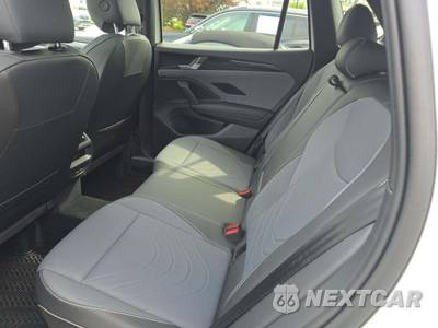 2025 Volkswagen Tiguan SE R-Line Black - zdjęcie 13 z 24 - miniatura